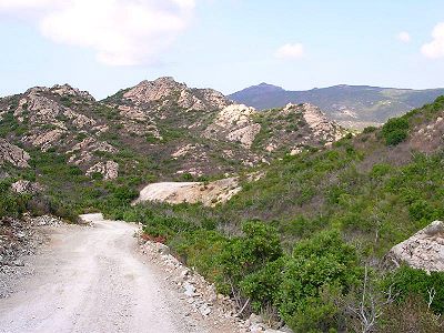 Sentiero dissestato per Saleccia