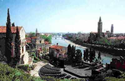 Veduta di Verona dal Teatro Romano